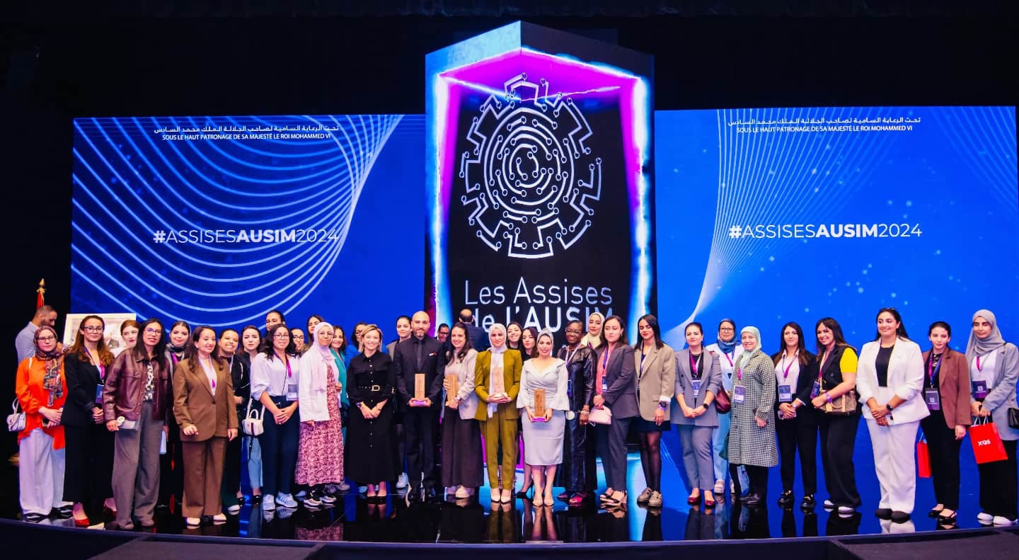 The participants on stage at AUSIM 2024.
